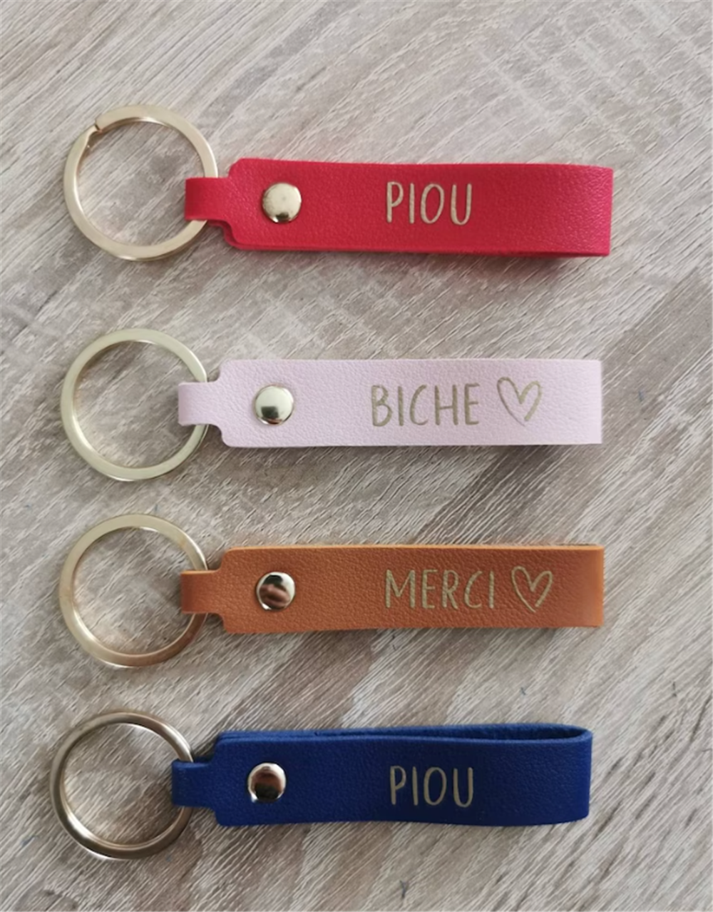 Personalized Leather Key Holde - Monogram Keychain Leather avis et prix