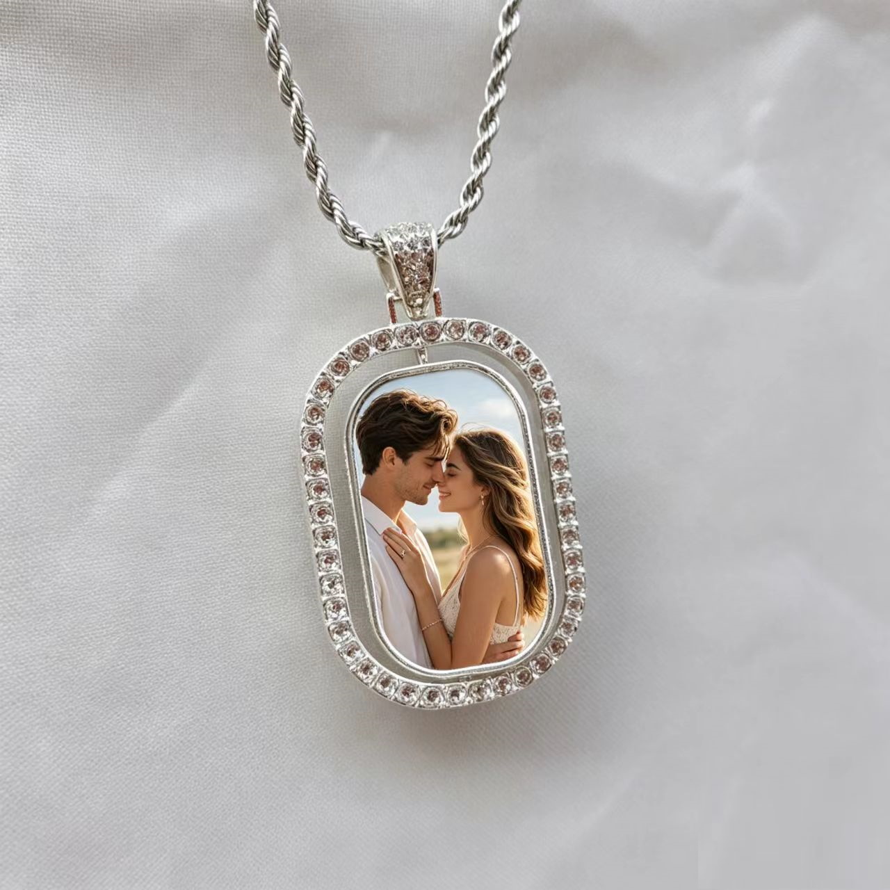 Custom photo pendant necklace, - Pet Portrait Custom avis et prix