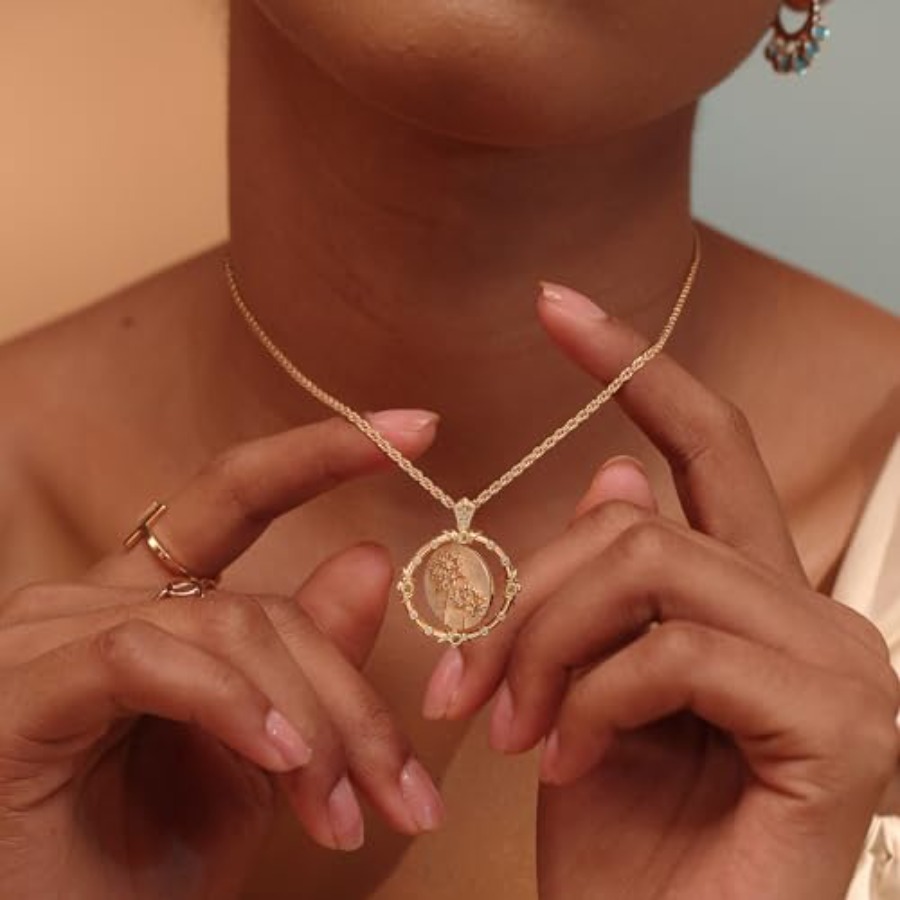 Fettero Gold Necklace for Wome - Birth Flower Necklace avis et prix