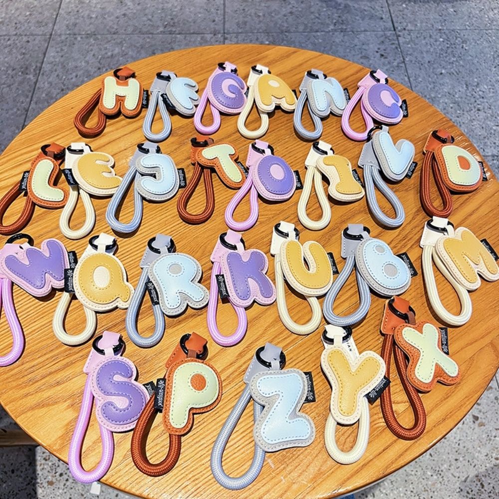 Sweet 26 Letter Keychain PU Le - Monogram Keychain Leather avis et prix